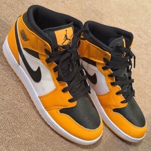 Nike Air Jordan Mid Sneakers - yellow and black